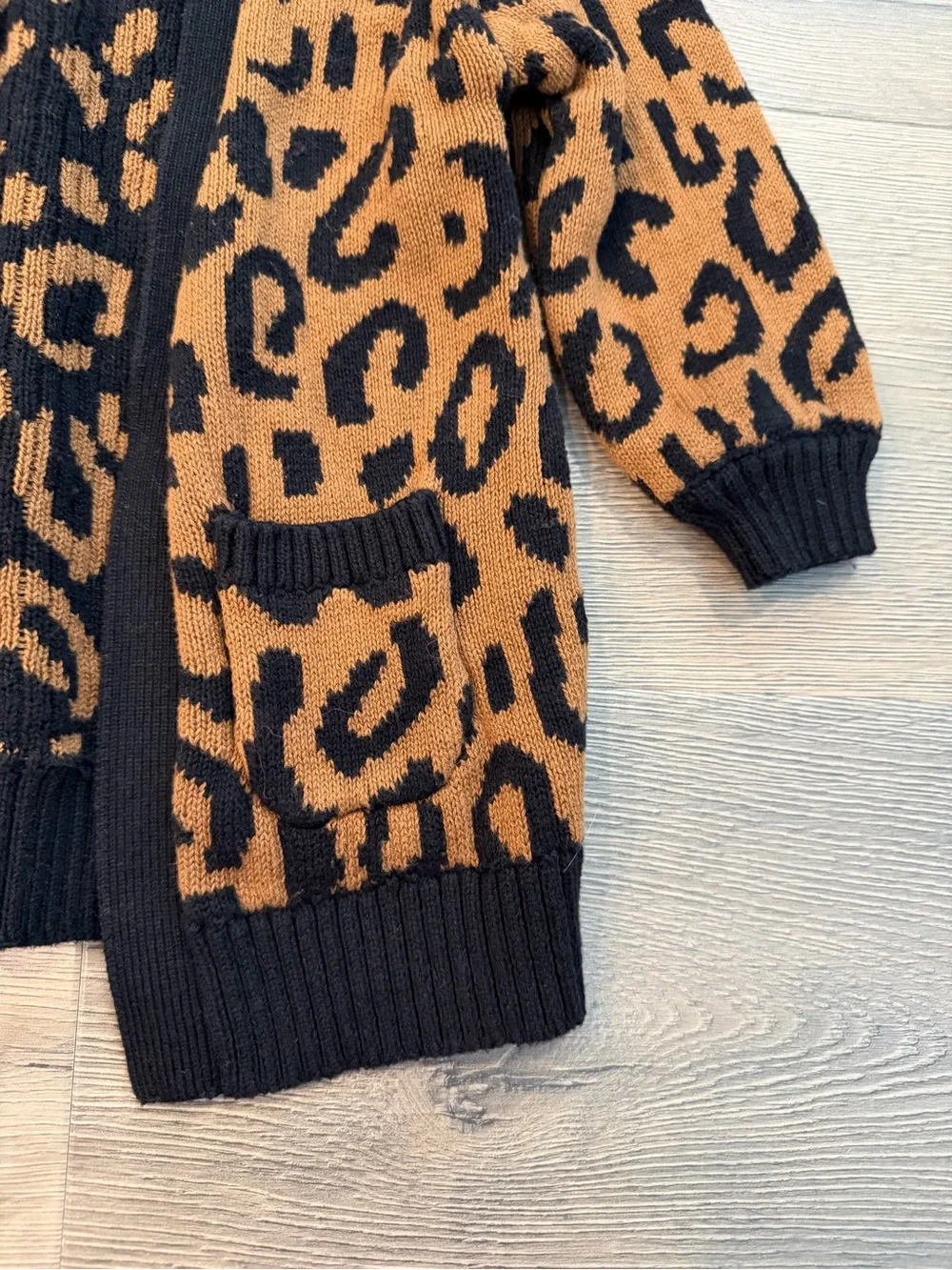 Old Navy Leopard Cheetah Print Knit Cardigan Sweater Kids Girls